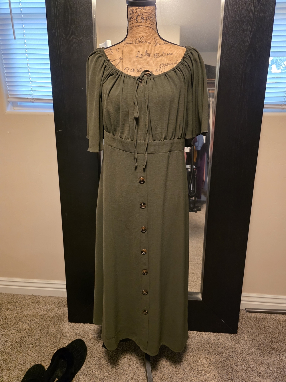 Olive Green Button-Front Midi Dress with Tie Neck